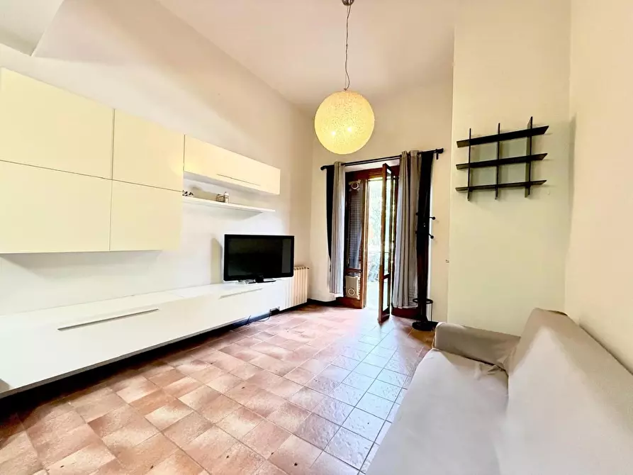 Immagine 3 di Appartamento in vendita  a Camaiore