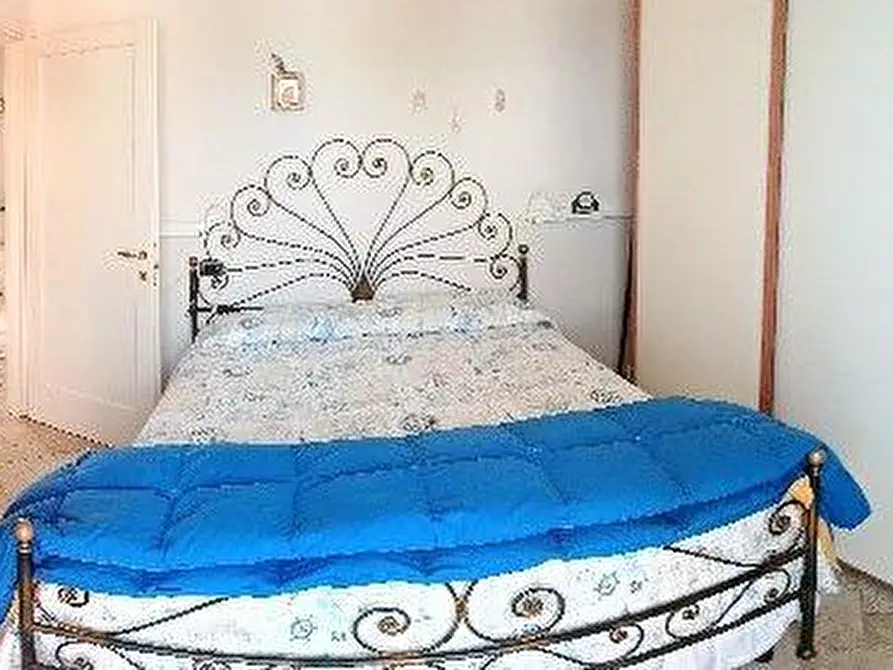 Immagine 17 di Appartamento in vendita  a Rosignano Marittimo