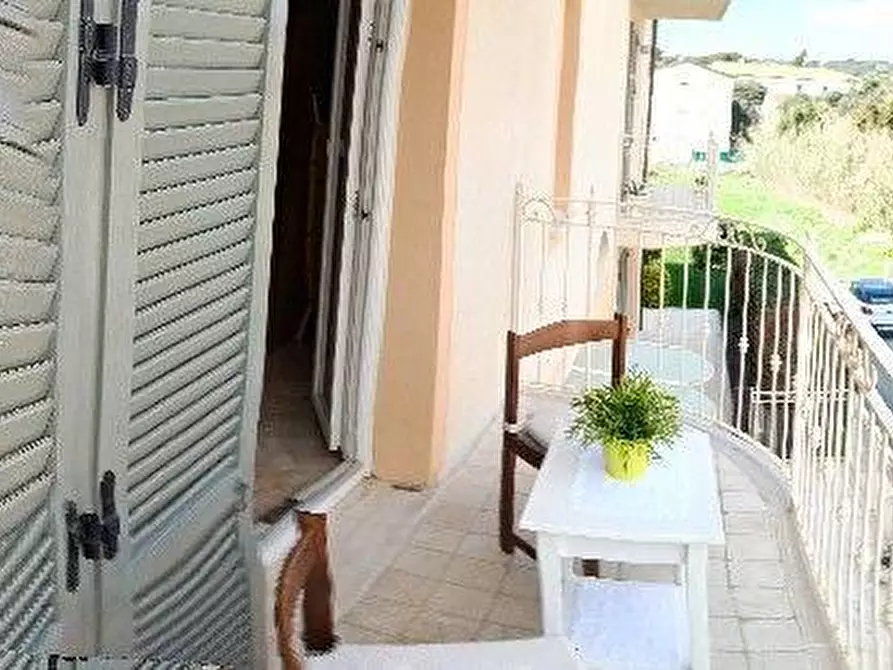 Immagine 18 di Appartamento in vendita  a Rosignano Marittimo