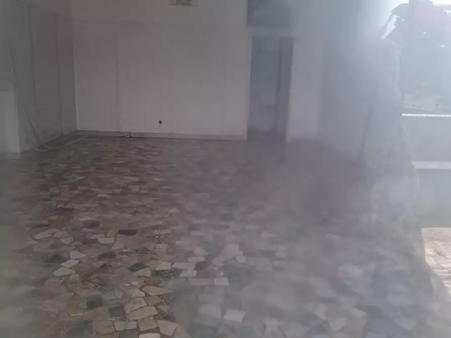 Immagine 4 di Appartamento in vendita  a Camaiore