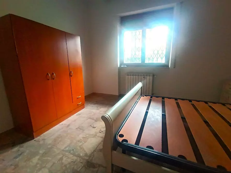 Immagine 17 di Appartamento in vendita  a Massa