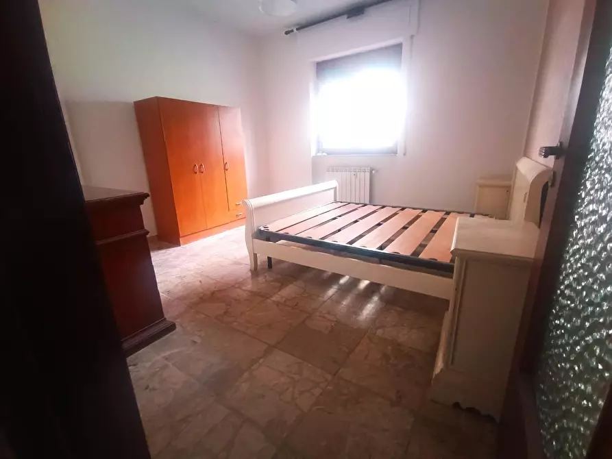Immagine 16 di Appartamento in vendita  a Massa