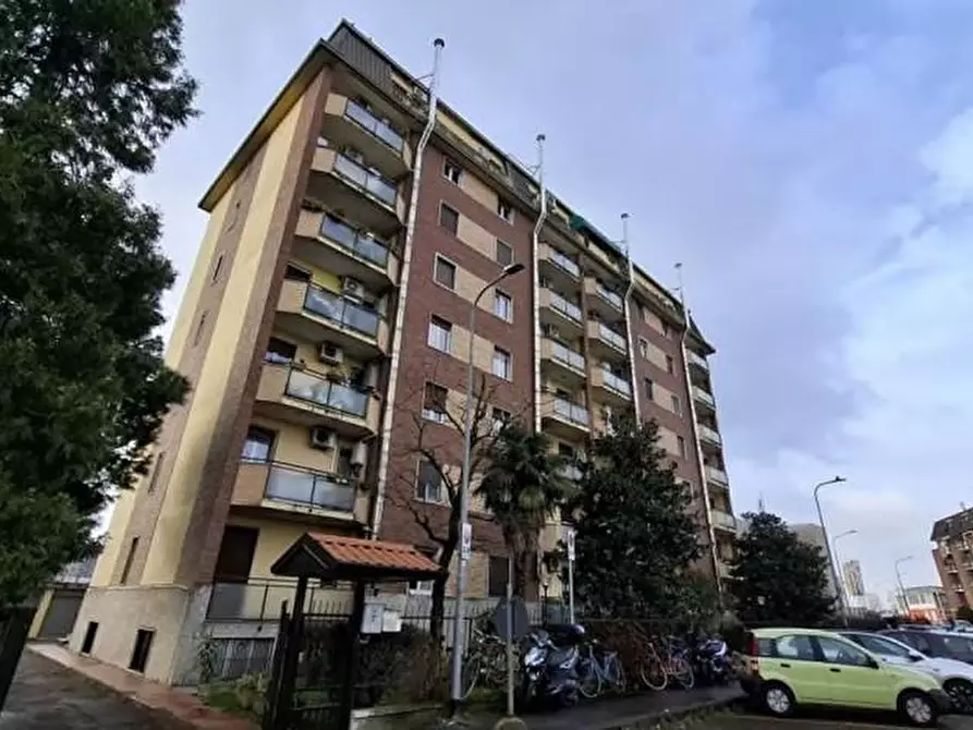 Immagine 1 di Appartamento in vendita  a Baranzate