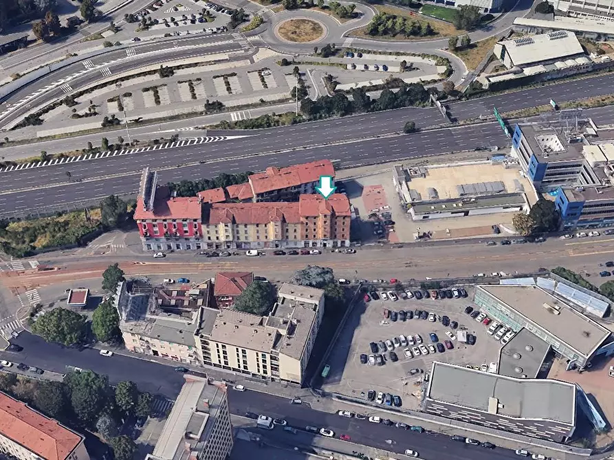 Immagine 2 di Appartamento in vendita  a Milano