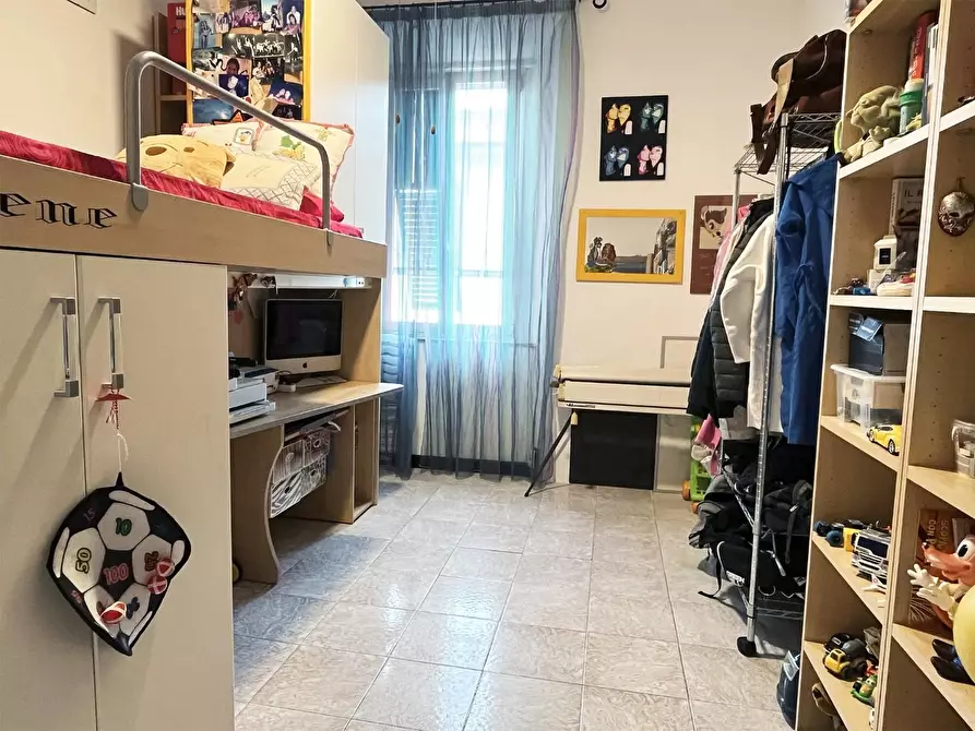 Immagine 22 di Appartamento in vendita  a Livorno