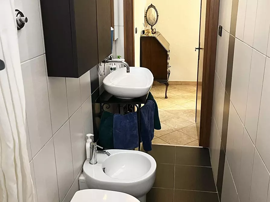 Immagine 23 di Appartamento in vendita  a Livorno