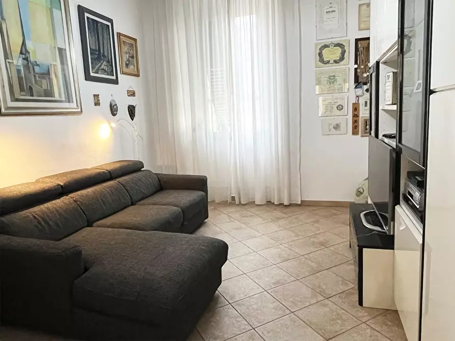 Immagine 7 di Appartamento in vendita  a Livorno