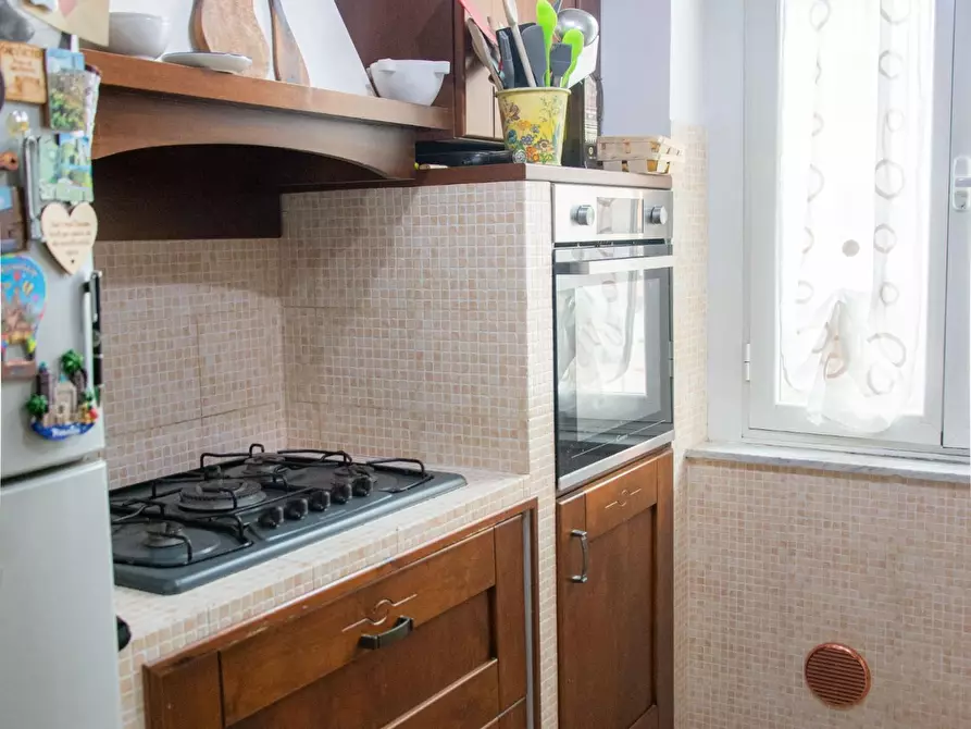 Immagine 14 di Appartamento in vendita  a Livorno