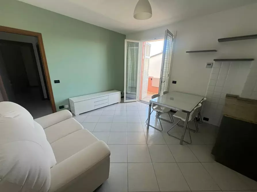 Immagine 23 di Appartamento in affitto  a Empoli