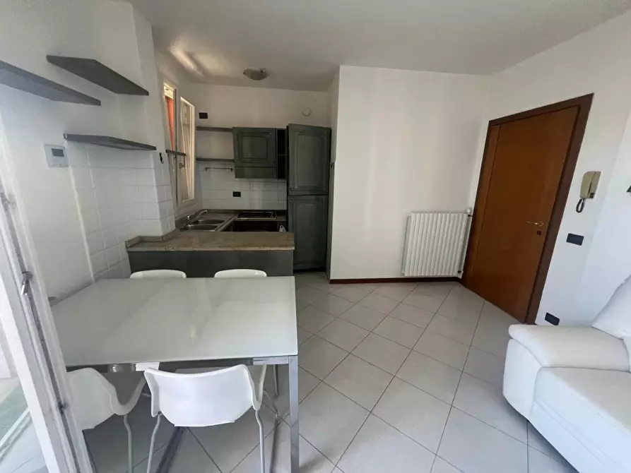 Immagine 19 di Appartamento in affitto  a Empoli