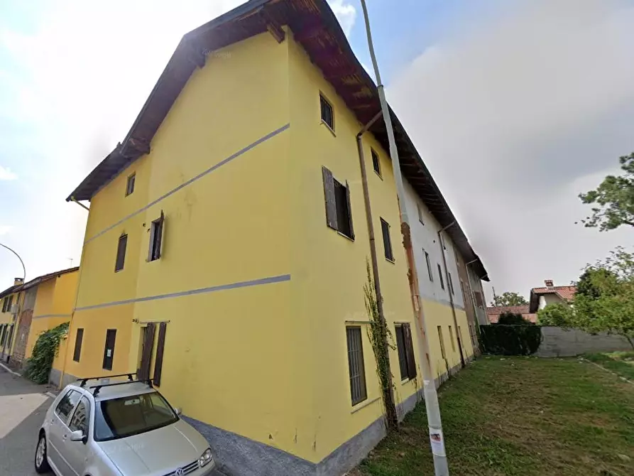 Immagine 2 di Appartamento in vendita  a Cuggiono