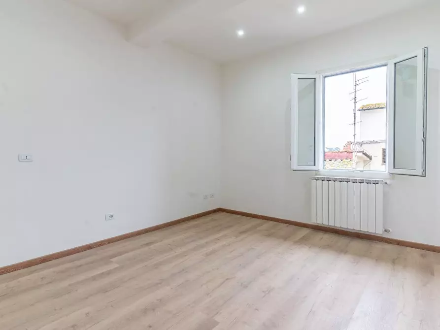 Immagine 19 di Appartamento in vendita  a Fucecchio