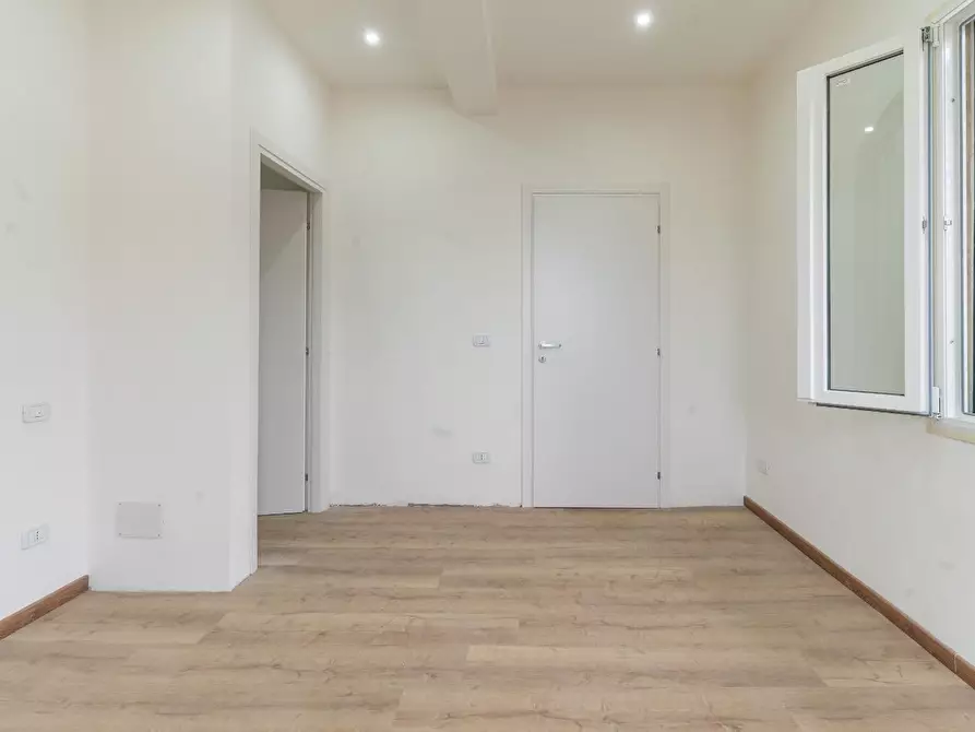 Immagine 5 di Appartamento in vendita  a Fucecchio