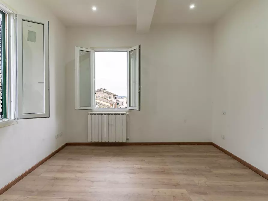 Immagine 9 di Appartamento in vendita  a Fucecchio