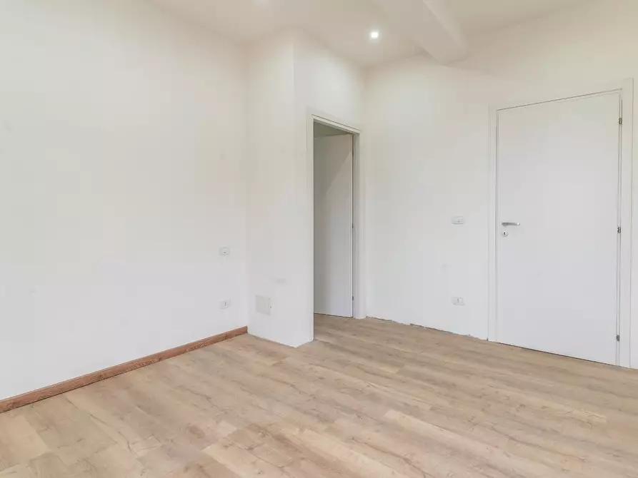 Immagine 4 di Appartamento in vendita  a Fucecchio