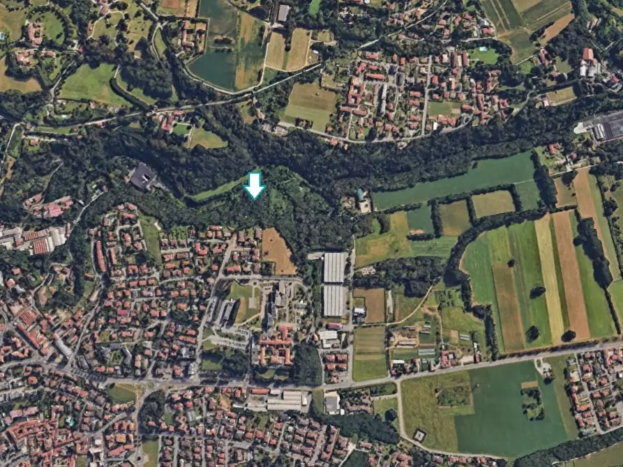 Immagine 1 di Terreno agricolo in vendita  a Carate Brianza