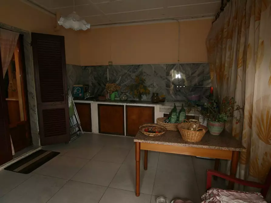 Immagine 17 di Casa semindipendente in vendita  a Massa