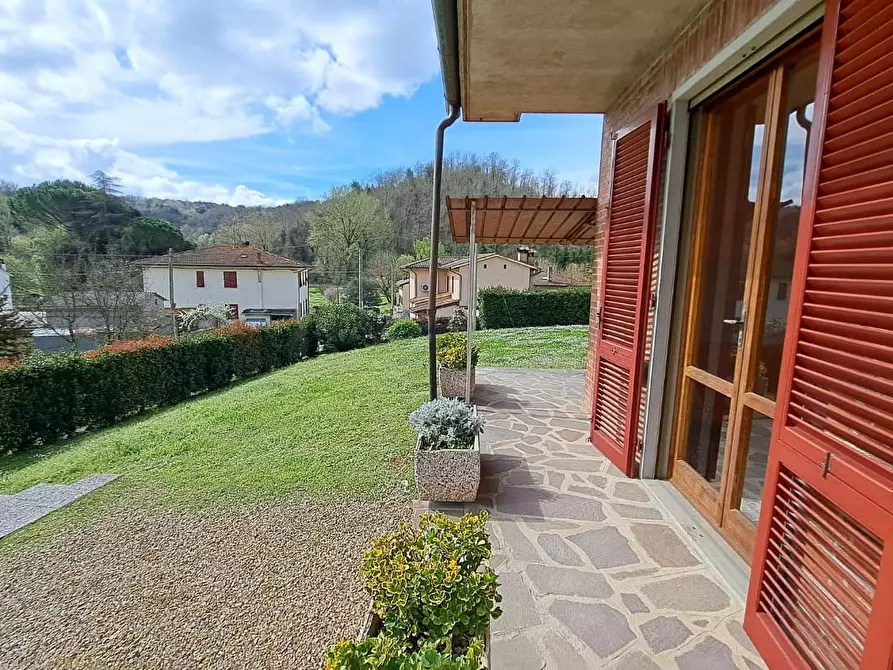 Immagine 3 di Casa bifamiliare in vendita  a Palaia