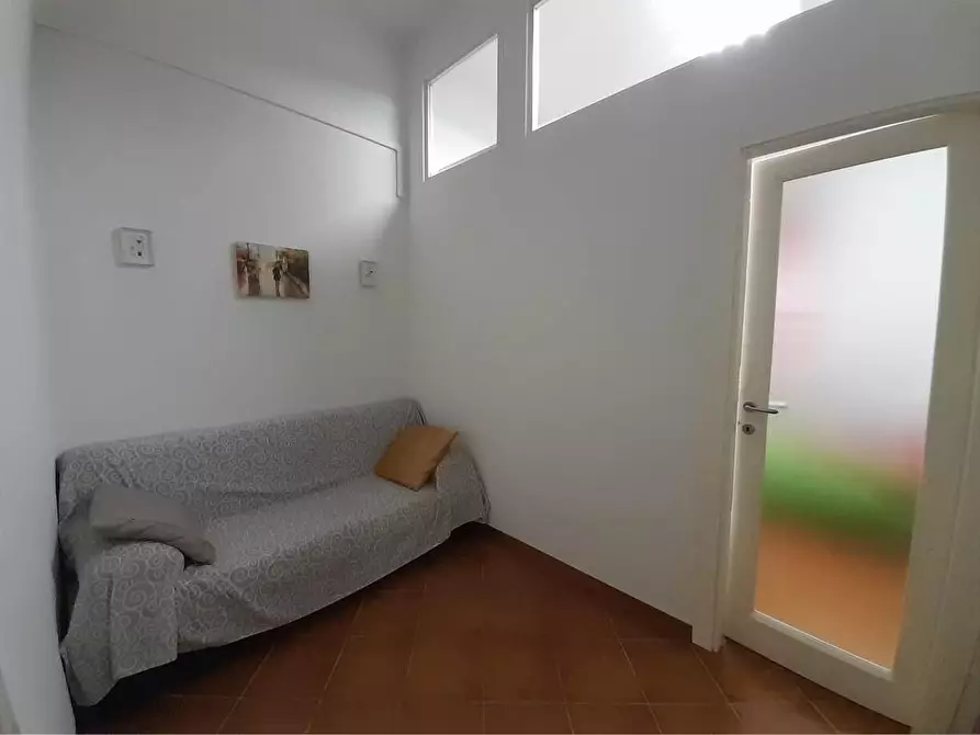 Immagine 5 di Appartamento in affitto  a Pisa