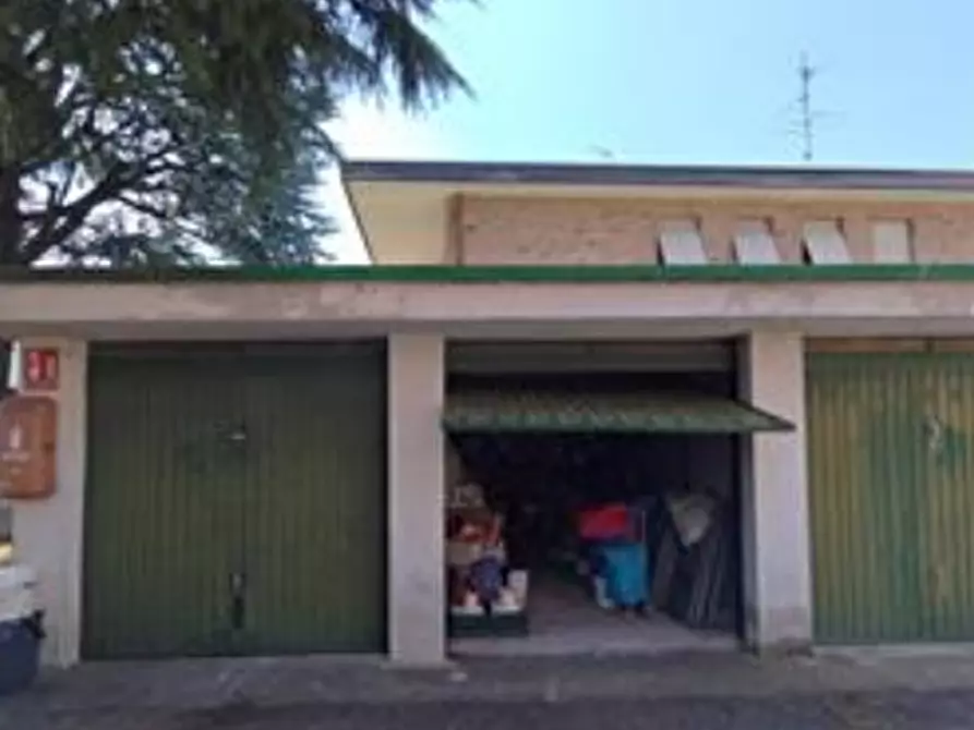 Immagine 2 di Appartamento in vendita  a Meda