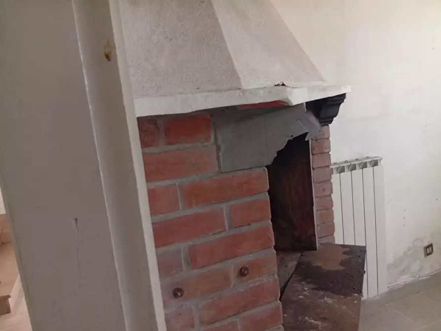 Immagine 10 di Casa indipendente in vendita  a Pisa