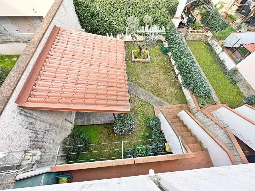 Immagine 39 di Villetta a schiera in vendita  a Poggio A Caiano