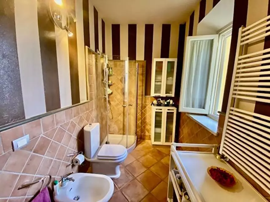 Immagine 35 di Mansarda in vendita  a Massa E Cozzile