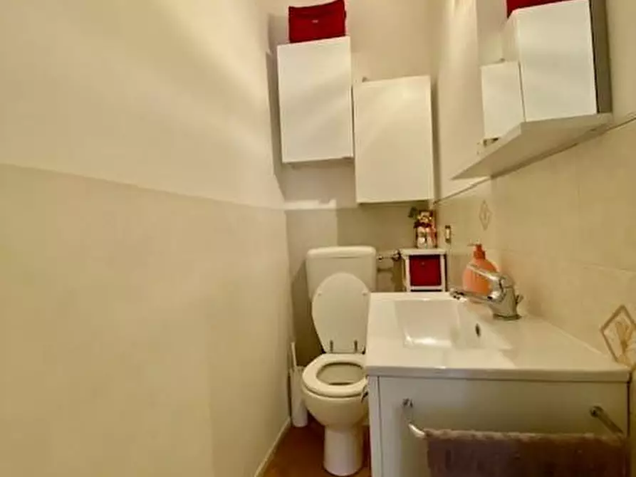 Immagine 34 di Mansarda in vendita  a Massa E Cozzile