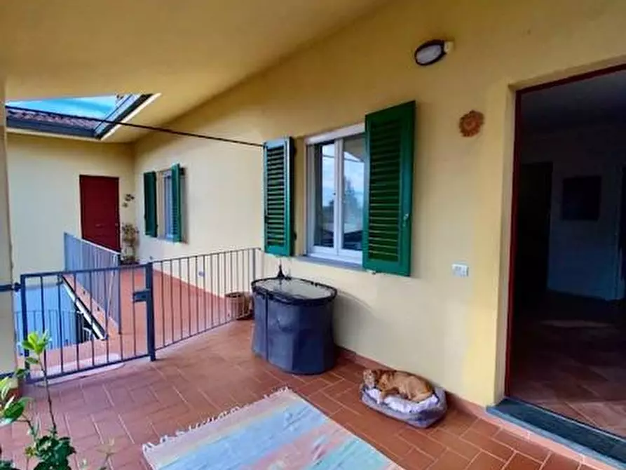 Immagine 41 di Mansarda in vendita  a Massa E Cozzile