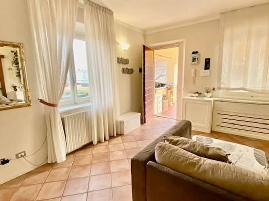 Immagine 7 di Mansarda in vendita  a Massa E Cozzile