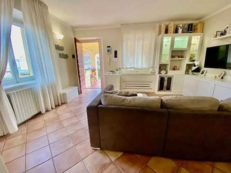 Immagine 6 di Mansarda in vendita  a Massa E Cozzile