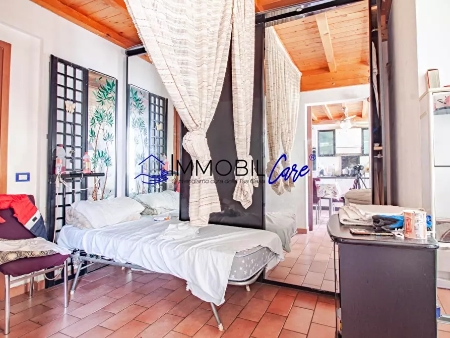 Immagine 7 di Appartamento in vendita  a Livorno