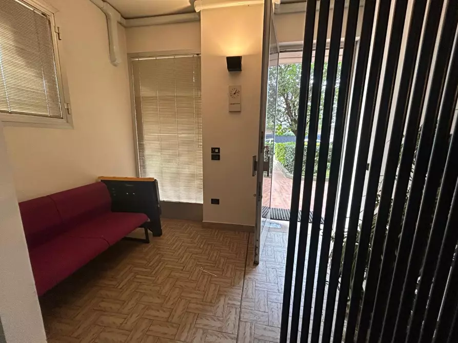 Immagine 10 di Ufficio in vendita  a Empoli