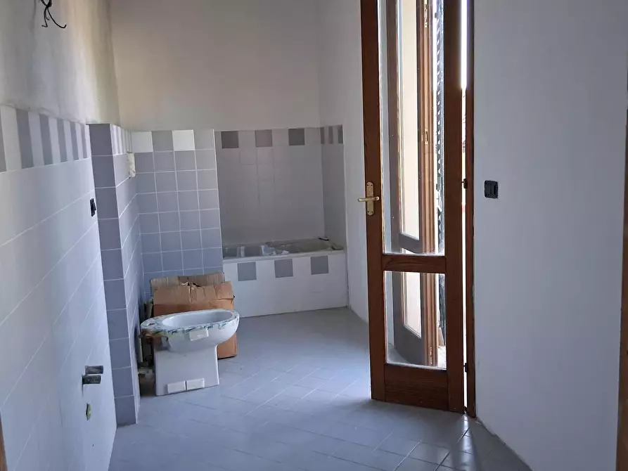 Immagine 10 di Villa in vendita  a San Giuliano Terme