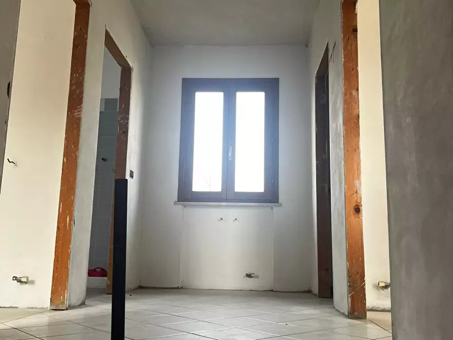 Immagine 8 di Villa in vendita  a San Giuliano Terme