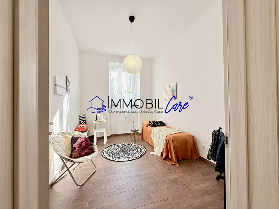 Immagine 24 di Appartamento in vendita  a Livorno