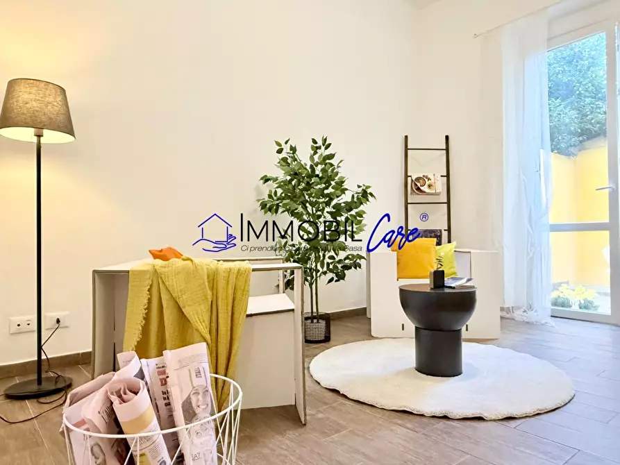 Immagine 3 di Appartamento in vendita  a Livorno