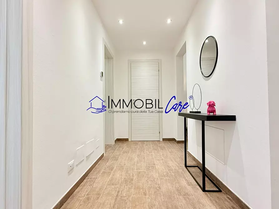 Immagine 23 di Appartamento in vendita  a Livorno