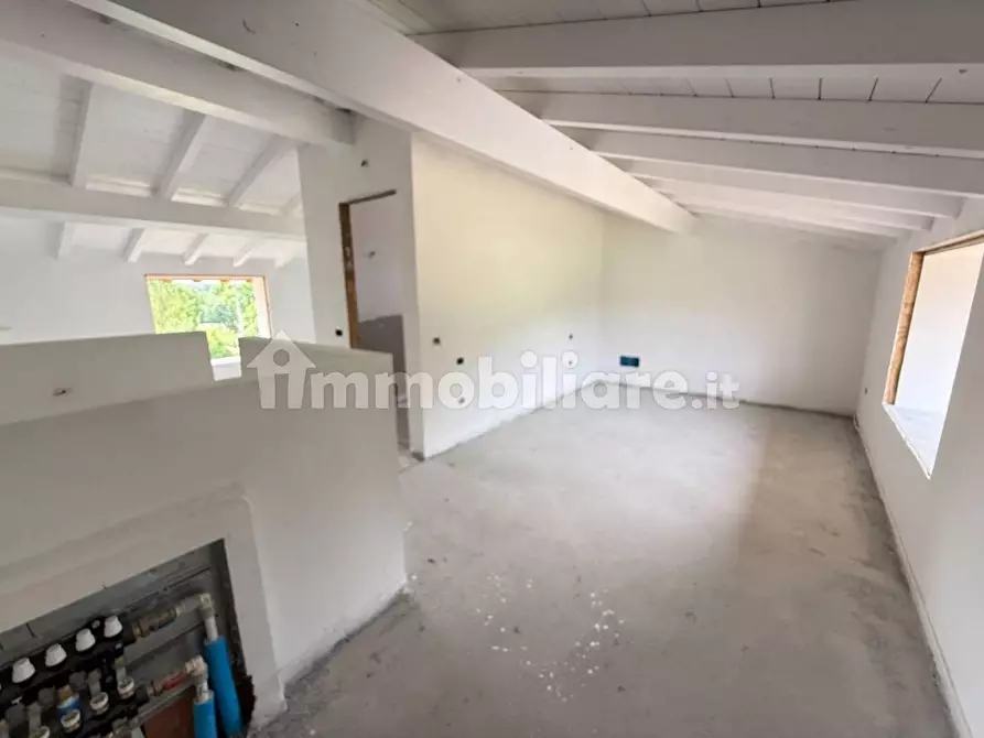 Immagine 22 di Villetta a schiera in vendita  a Buti