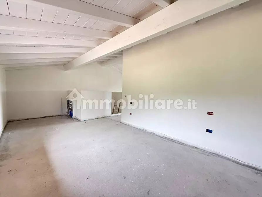 Immagine 23 di Villetta a schiera in vendita  a Buti