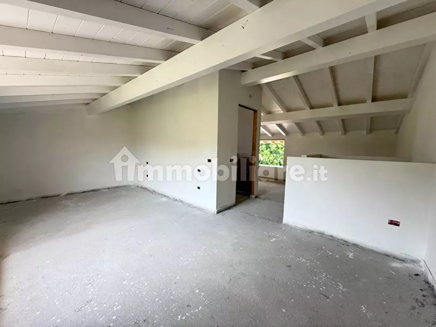 Immagine 19 di Villetta a schiera in vendita  a Buti