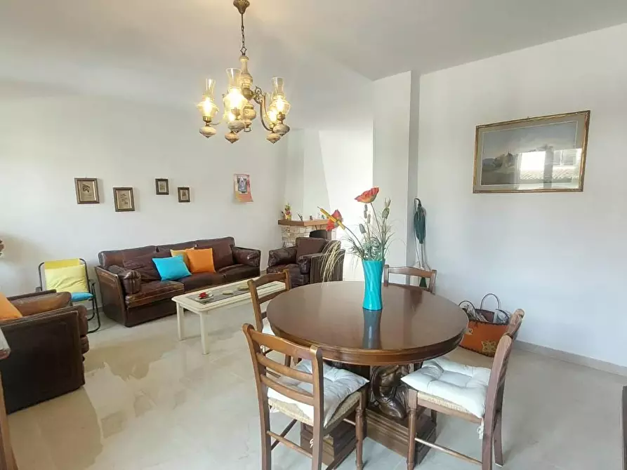 Immagine 5 di Villetta a schiera in vendita  a Calci