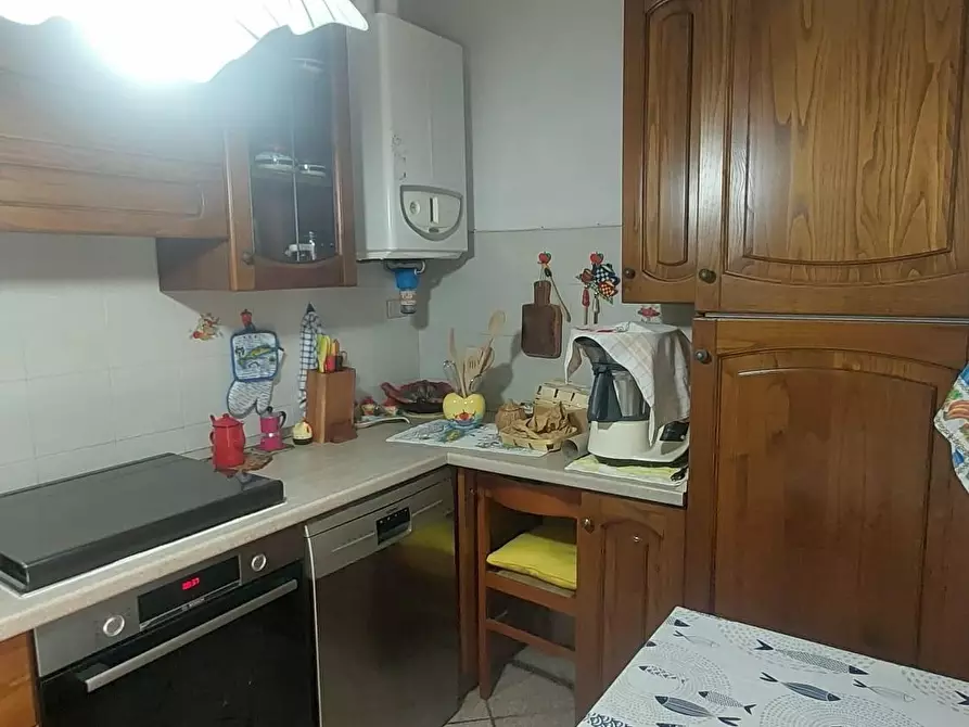 Immagine 9 di Villetta a schiera in vendita  a Calci