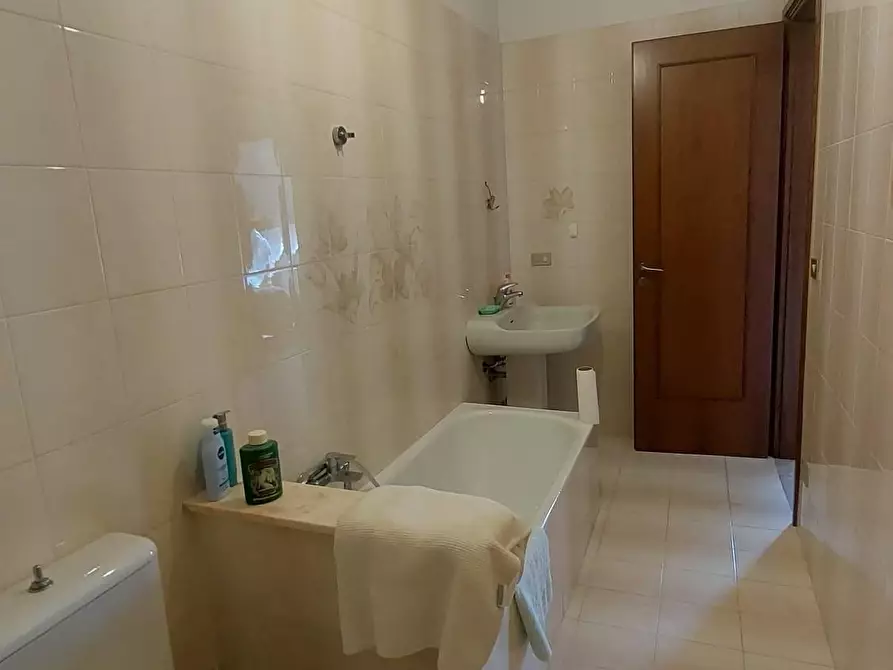 Immagine 18 di Villetta a schiera in vendita  a Calci