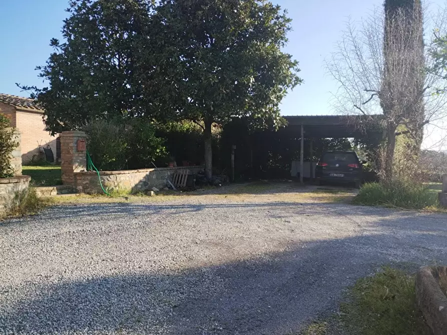 Immagine 13 di Casa semindipendente in vendita  a Castelnuovo Berardenga