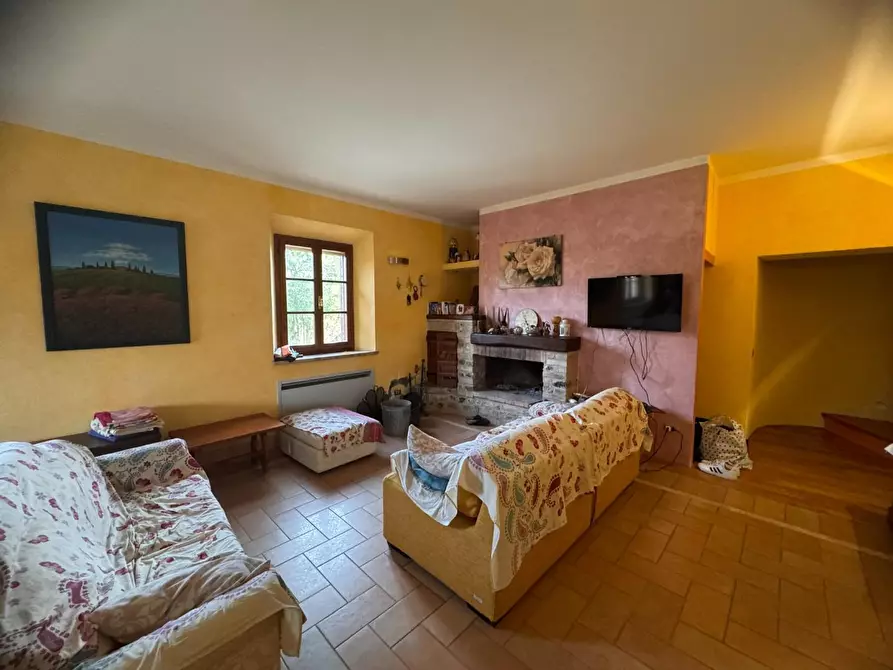 Immagine 6 di Casa semindipendente in vendita  a Castelnuovo Berardenga