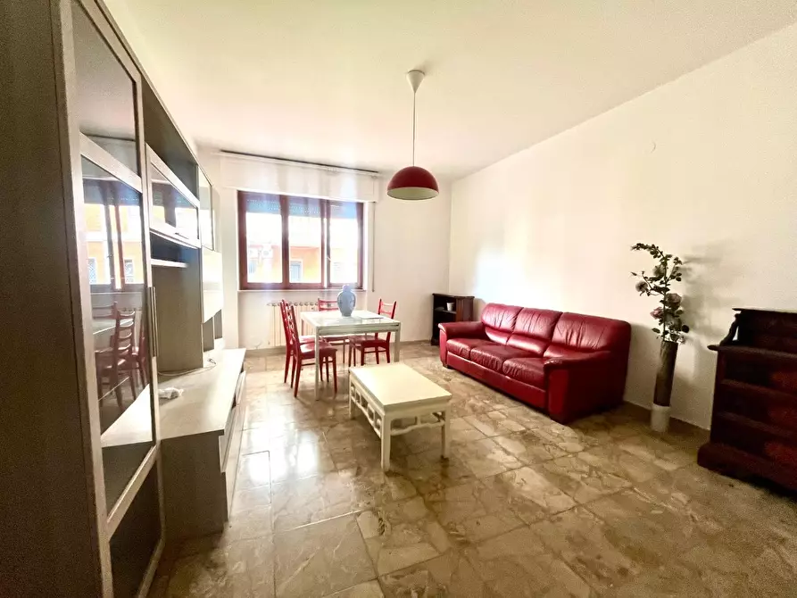 Immagine 3 di Appartamento in vendita  a Massa