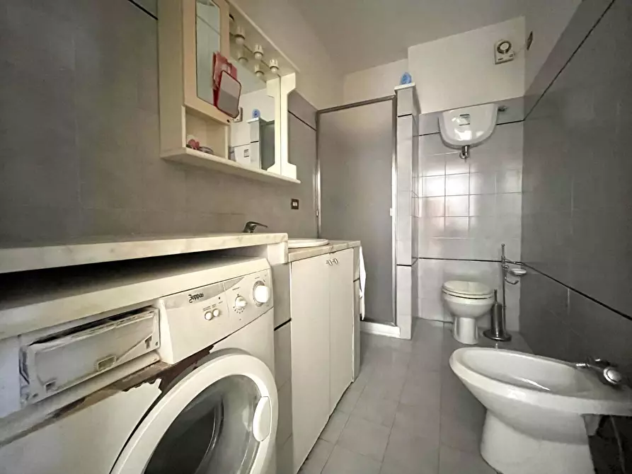 Immagine 17 di Appartamento in vendita  a Asciano