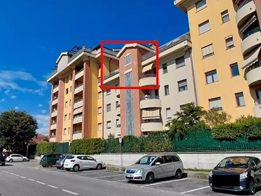 Immagine 4 di Appartamento in vendita  a Vanzago