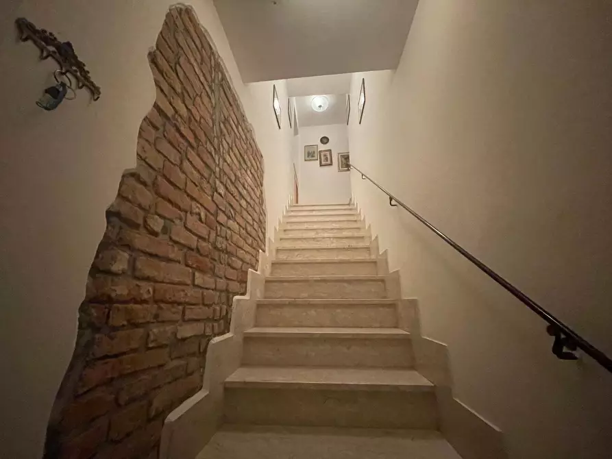 Immagine 4 di Appartamento in vendita  a Palaia